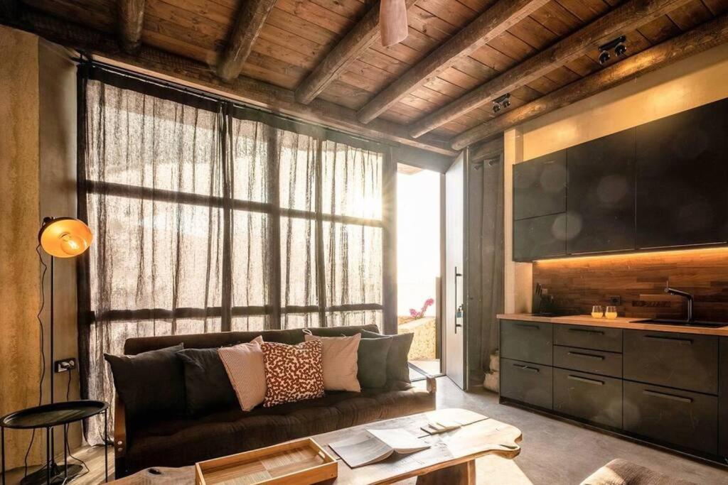 Sea View Garden Suites بيرايوس المظهر الخارجي الصورة