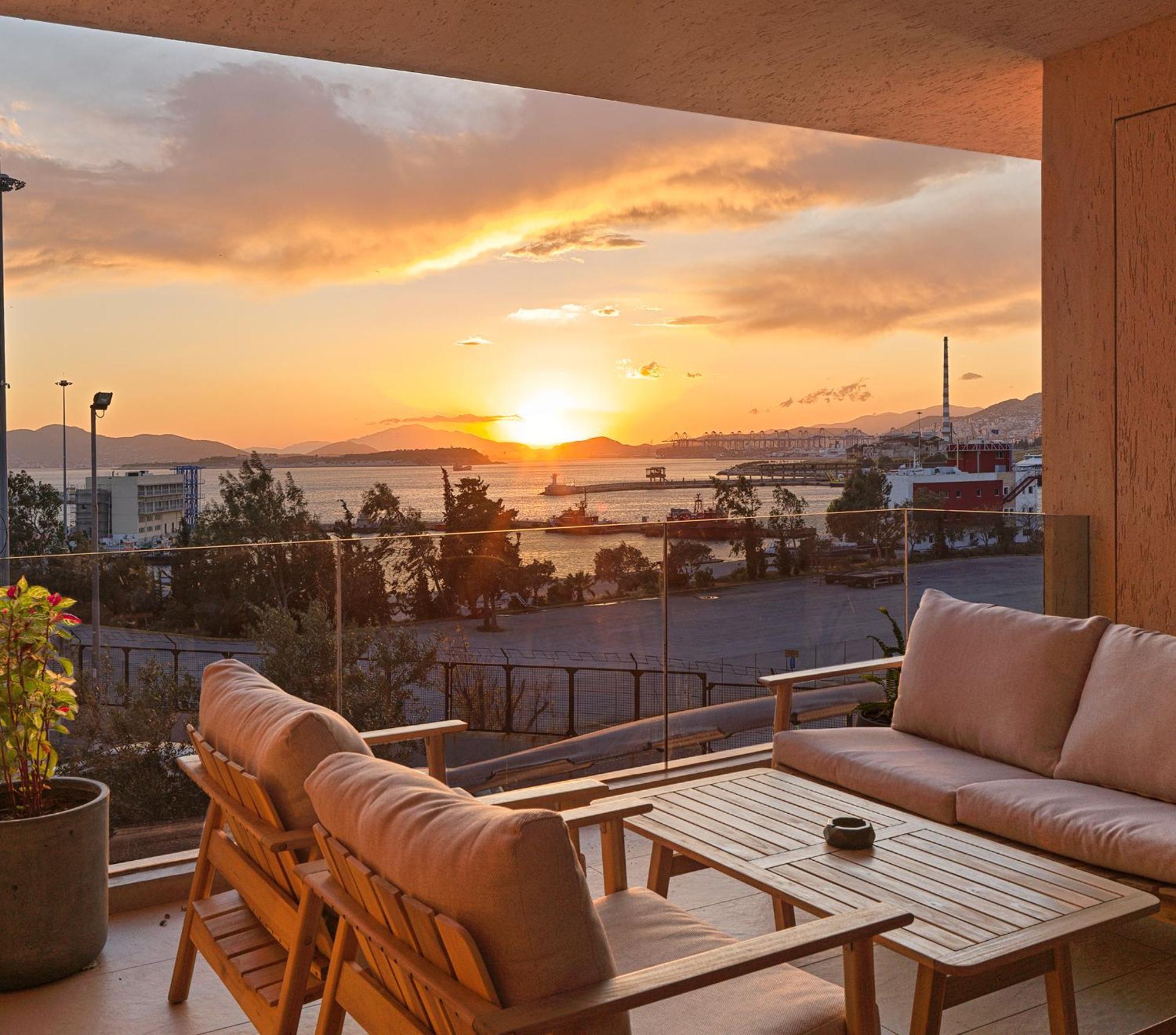 Sea View Garden Suites بيرايوس المظهر الخارجي الصورة